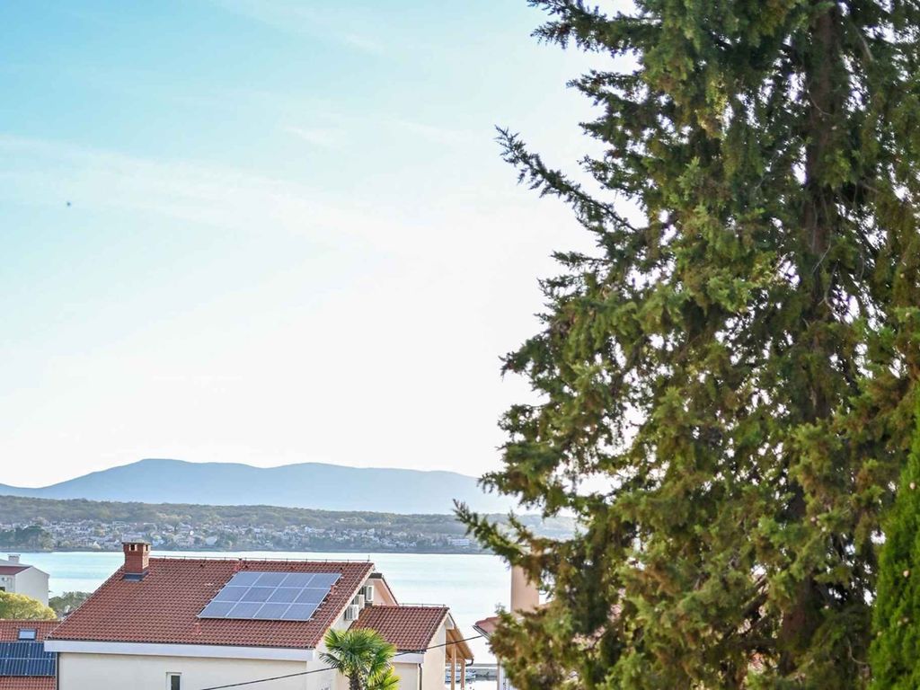Ferienwohnung mit Balkon und Meerblick