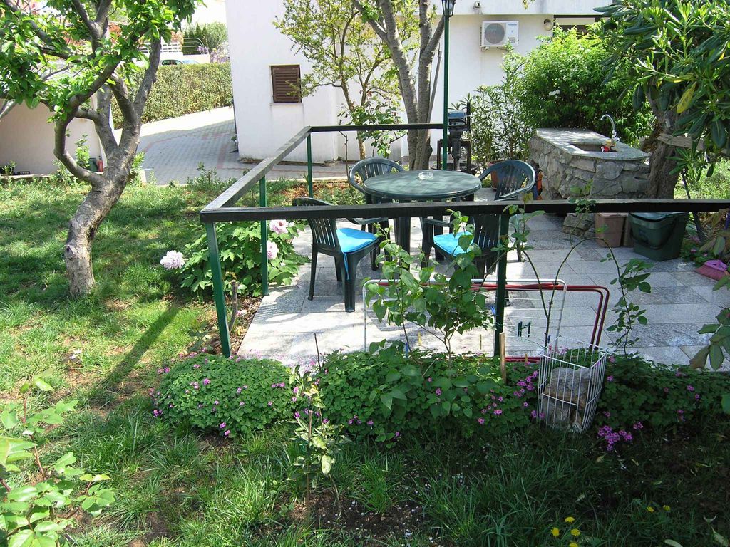 Ferienwohnung mit Internetzugang und Grillmöglichkeit