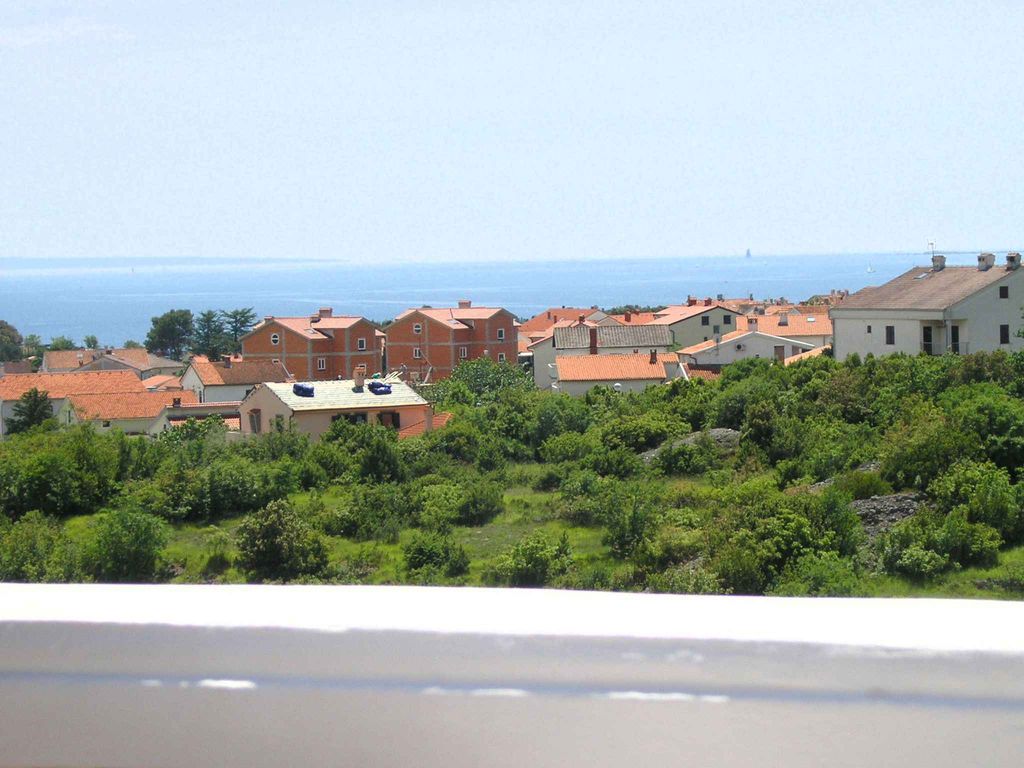 Ferienwohnung mit Balkon und Grill