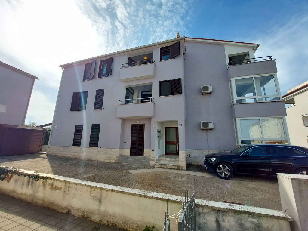 Ferienwohnung mit Meerblick und Klimaanlage