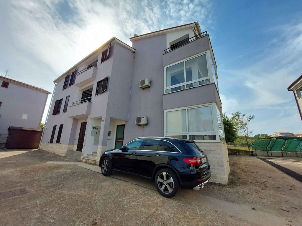 Ferienwohnung mit Meerblick und Klimaanlage