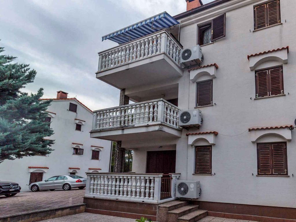 Ferienwohnung mit Klimaanlage und Grill