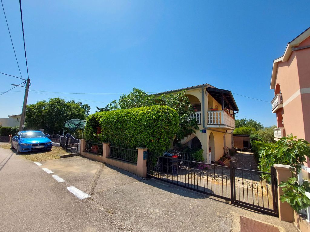 Ferienwohnung mit Klimaanlage und Grill