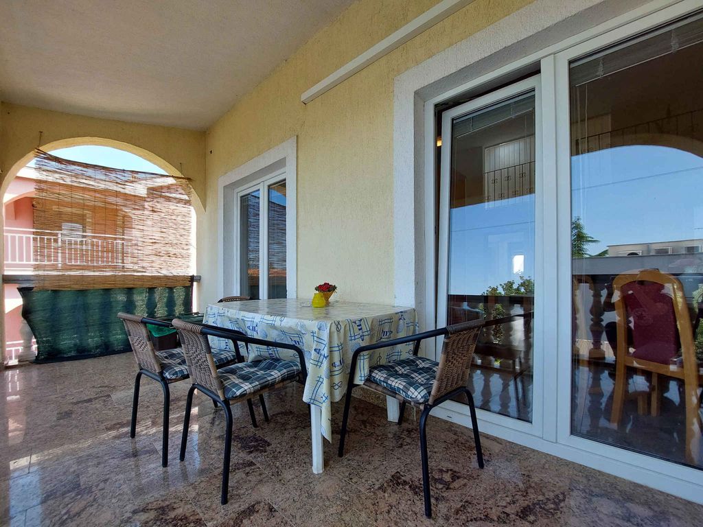 Ferienwohnung mit Klimaanlage und Grill
