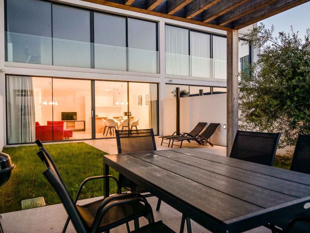 Ferienwohnung mit Meerblick und Klimaanlage