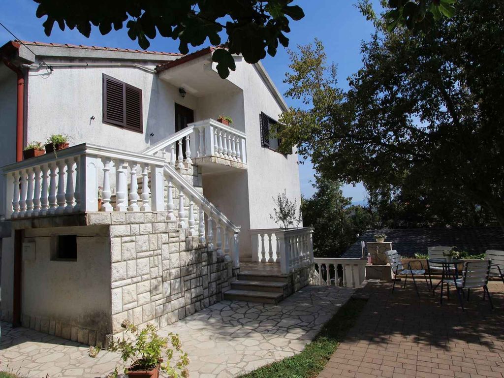 Studio mit Klimaanlage und Terrasse
