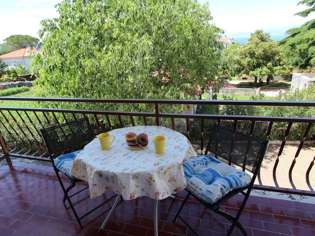 Studio mit Balkon