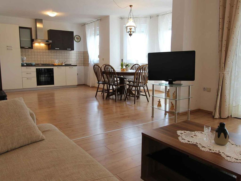 Ferienwohnung mit Klimaanlage und Terrasse