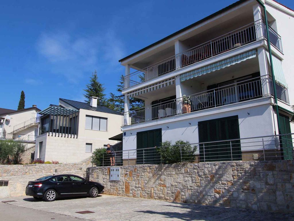 Ferienwohnung mit Klimaanlage und Meerblick