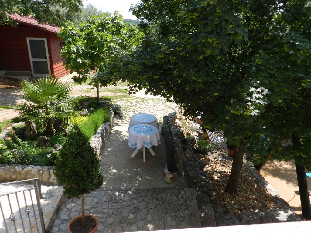Ferienwohnung mit 16 m2 Terrasse