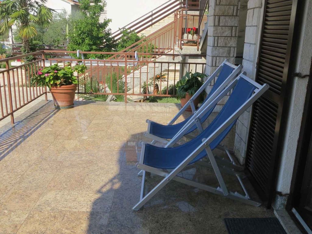Ferienwohnung mit Klimaanlage und Terrasse