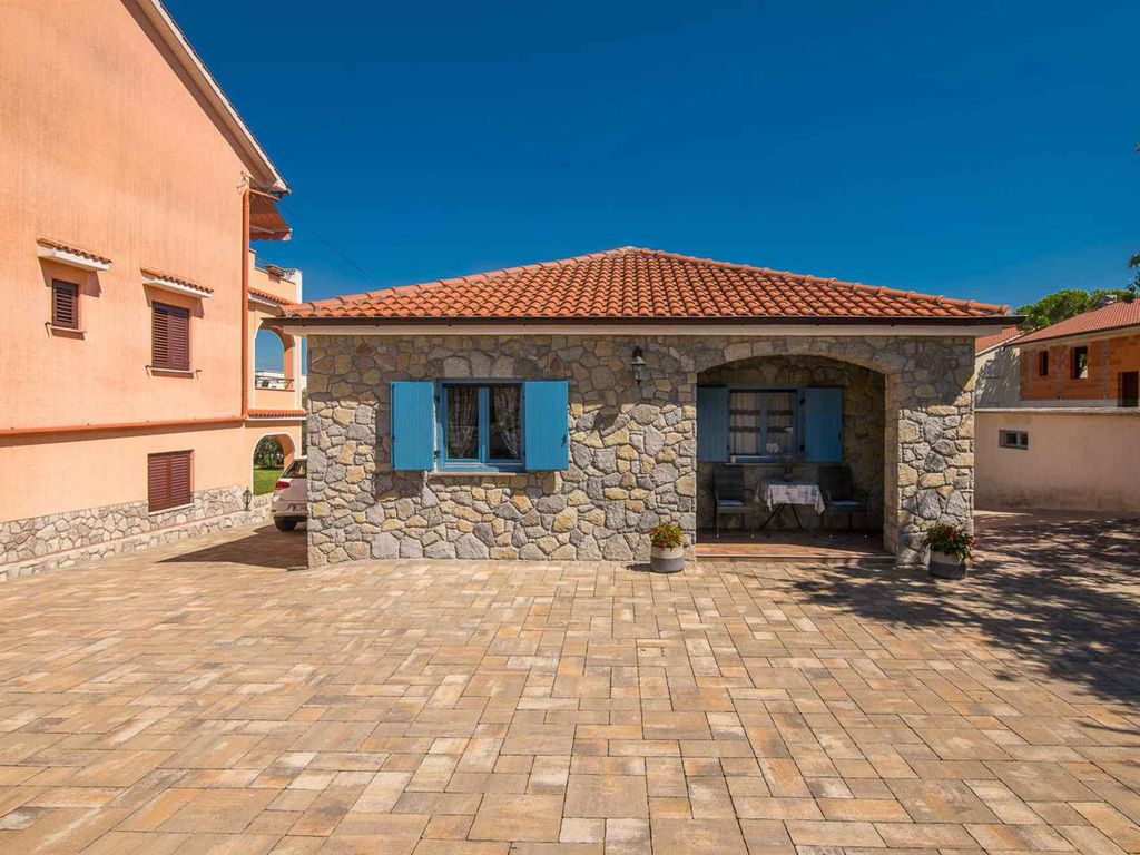 Bungalow mit Terrasse