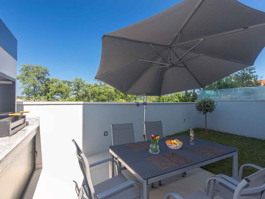 Ferienwohnung mit Terrasse