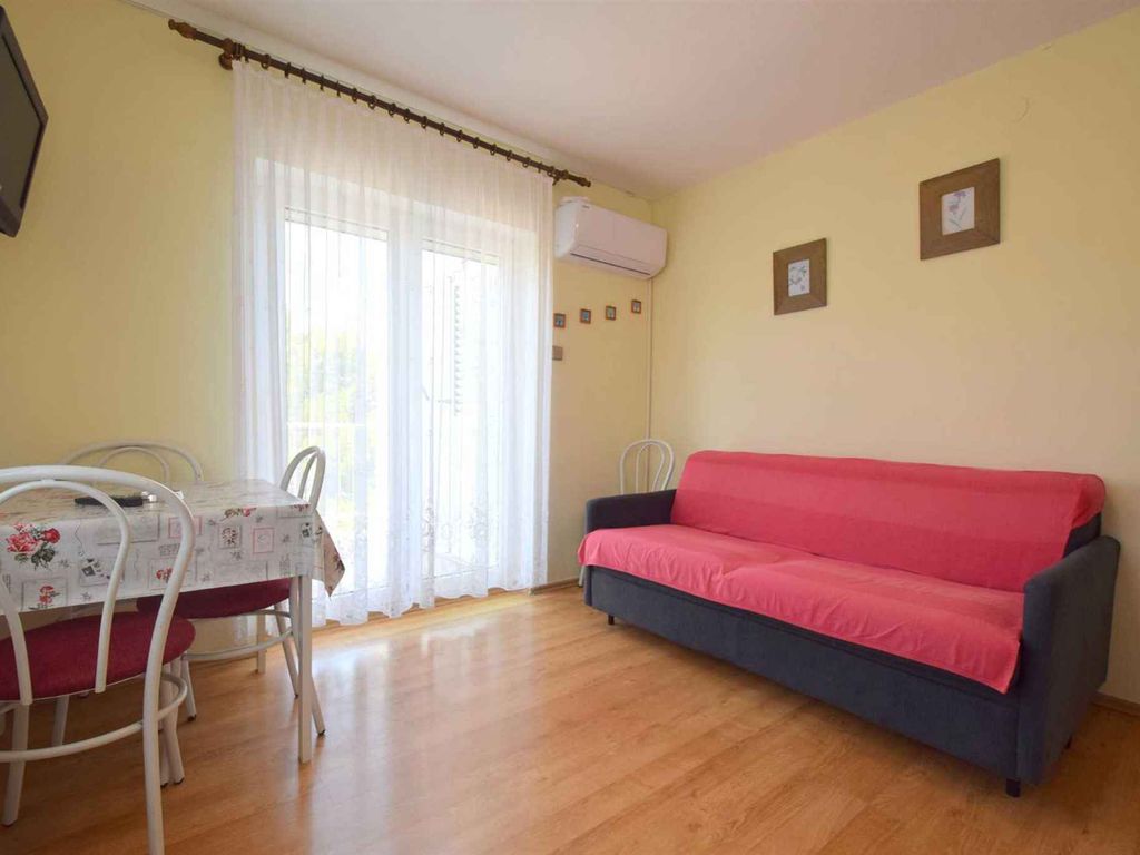 Ferienwohnung mit Balkon und Meerblick
