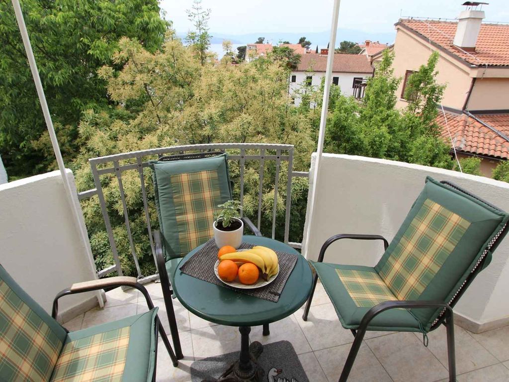 Ferienwohnung mit Klimaanlage und Balkon