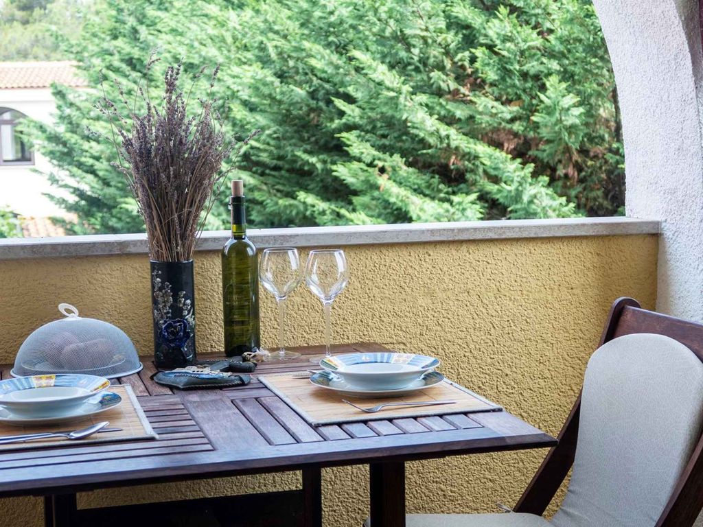 Ferienwohnung mit Klimaanlage und Balkon