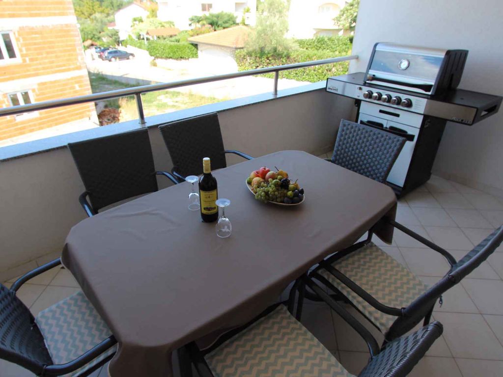 Ferienwohnung mit Klimaanlage und Terrasse