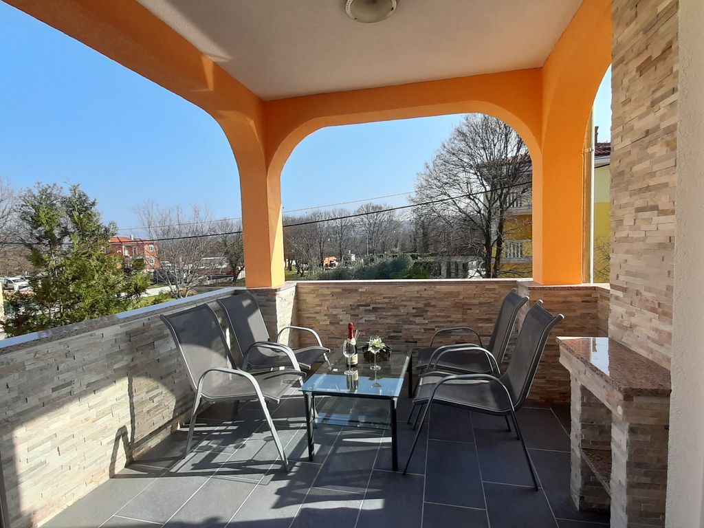 Ferienwohnung mit Balkon