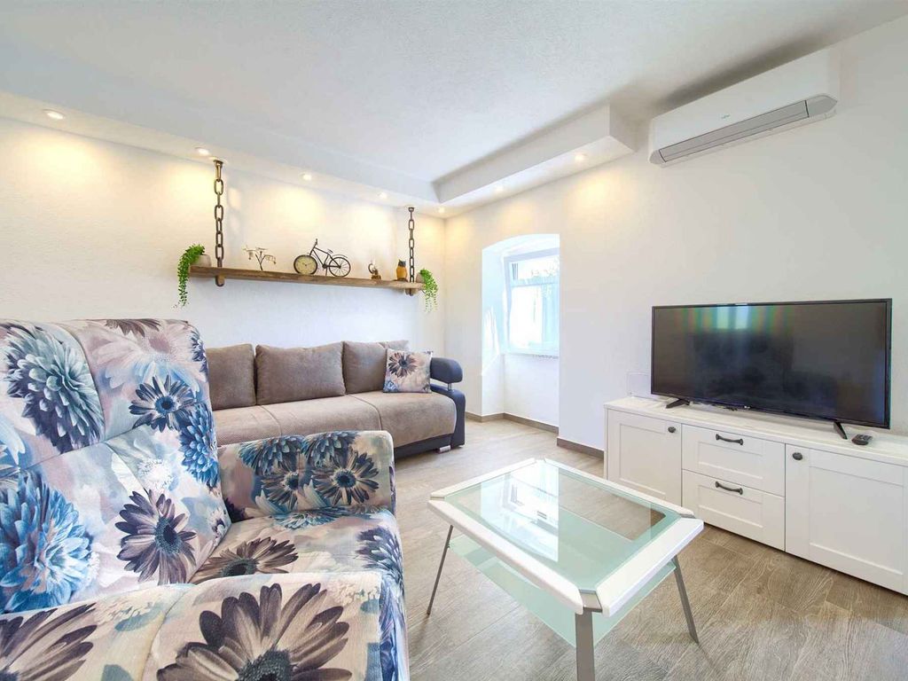 Ferienwohnung mit Terrasse und Internet
