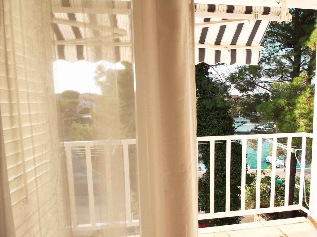 Ferienwohnung mit Balkon und Meerblick