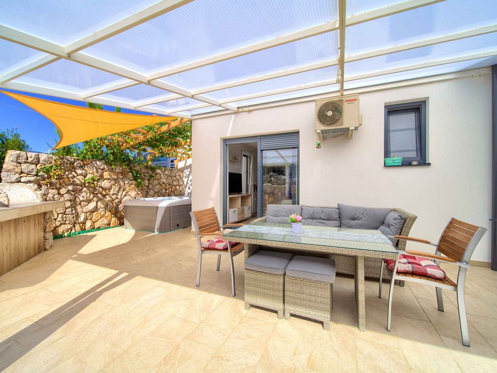Ferienwohnung mit Whirlpool