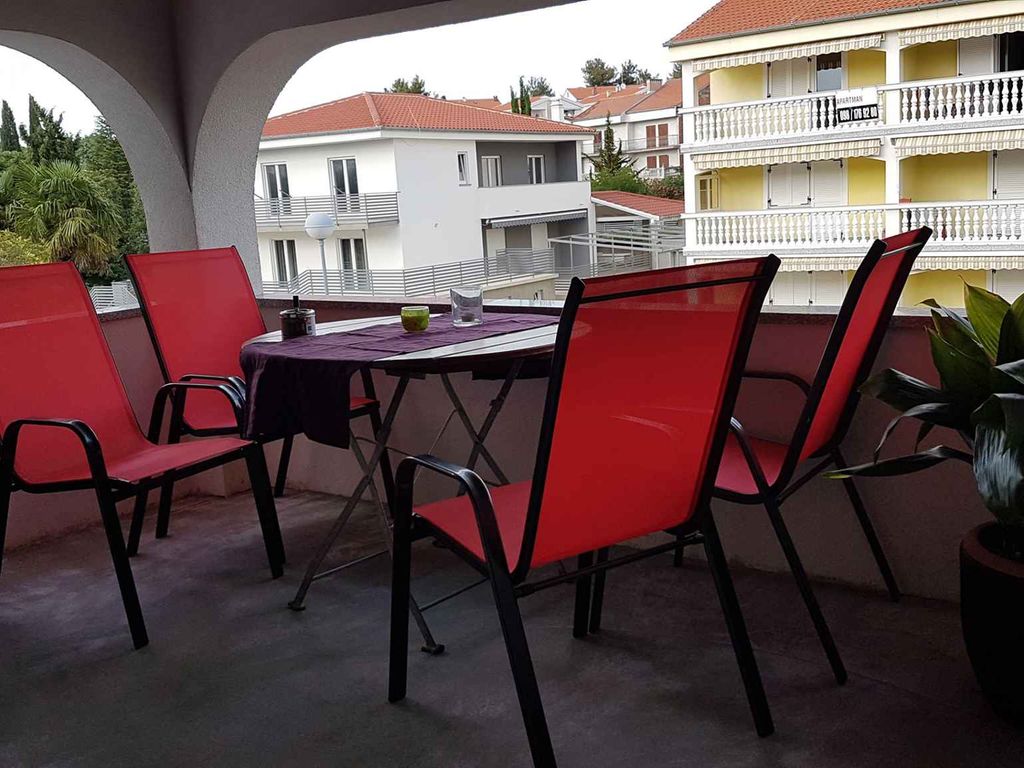 Ferienwohnung mit Klimaanlage und Terrasse