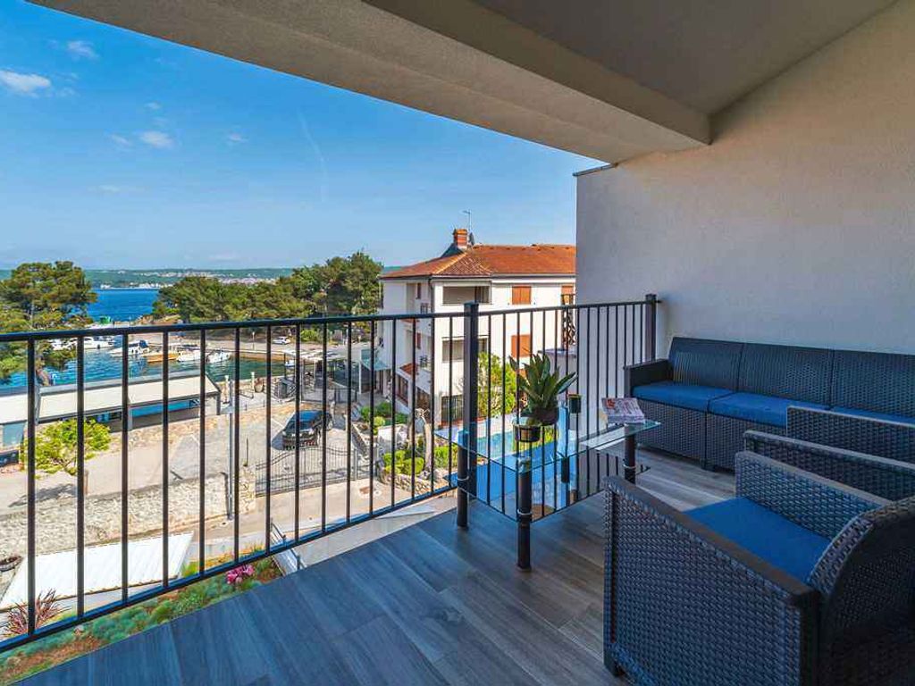 Ferienwohnung mit Balkon und Meerblick