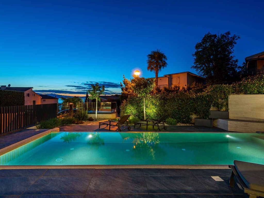 Villa mit privatem Pool, Jacuzzi und Sauna