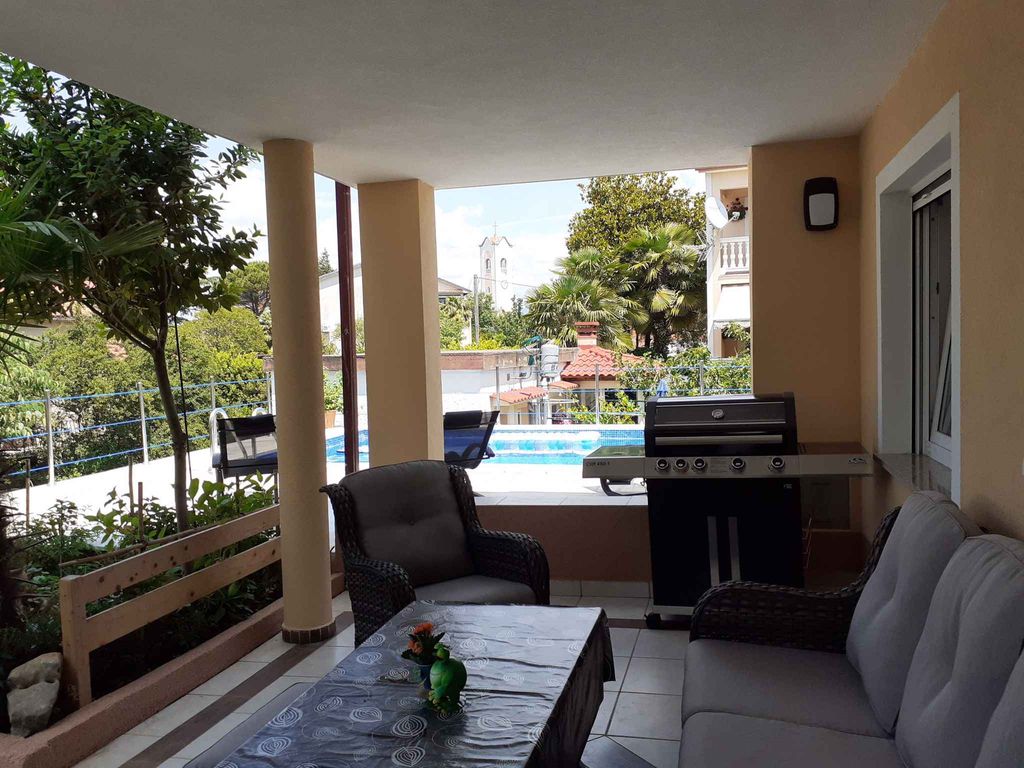 Ferienwohnung mit Pool
