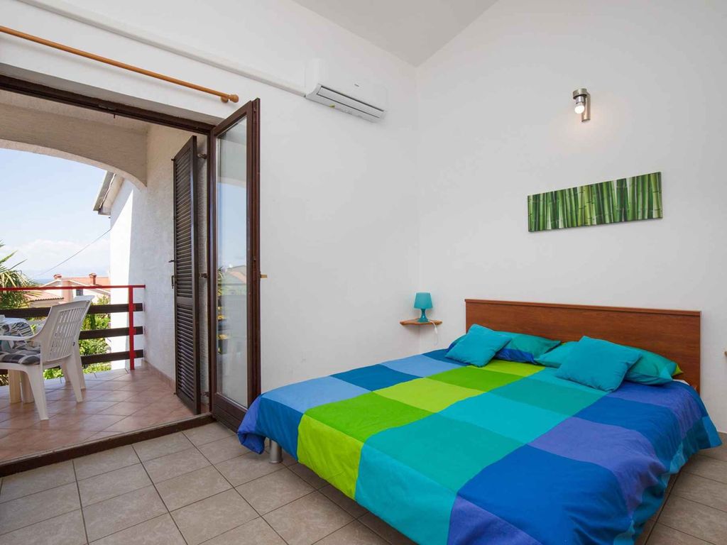 Ferienwohnung mit Klimaanlage und Meerblick