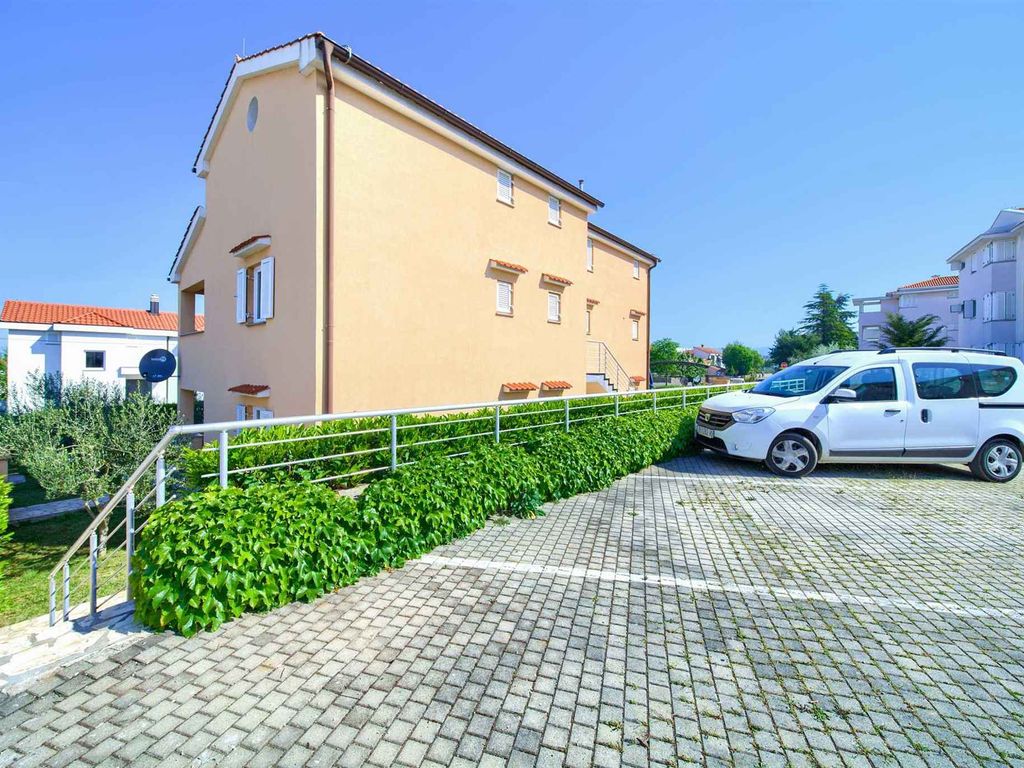 Ferienwohnung mit Terrasse und Klimaanlage