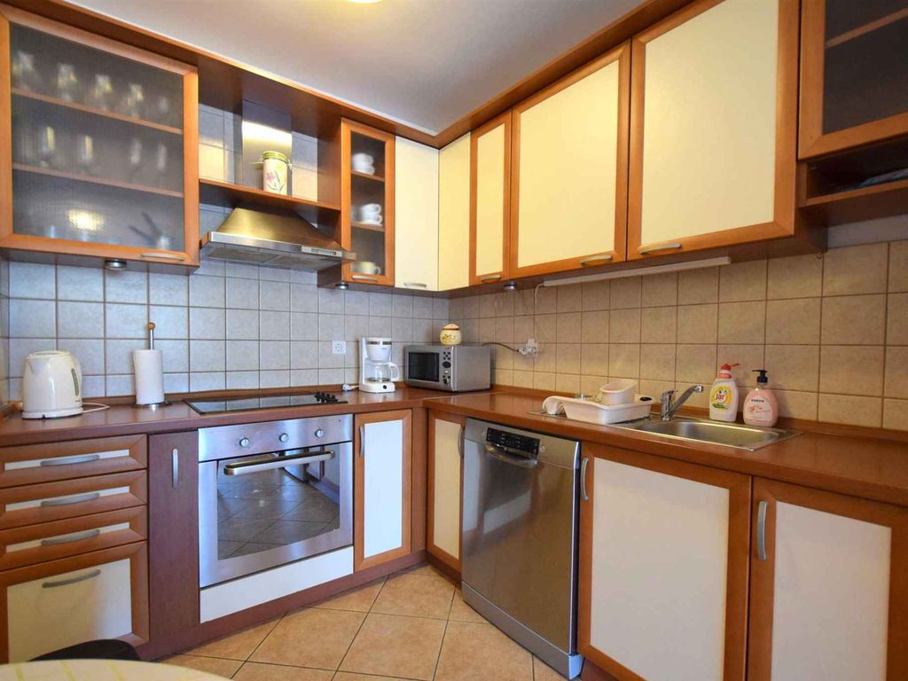 Ferienwohnung mit Klimaanlage und Balkon