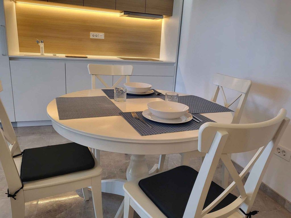 Ferienwohnung mit Terrasse und Klimaanage
