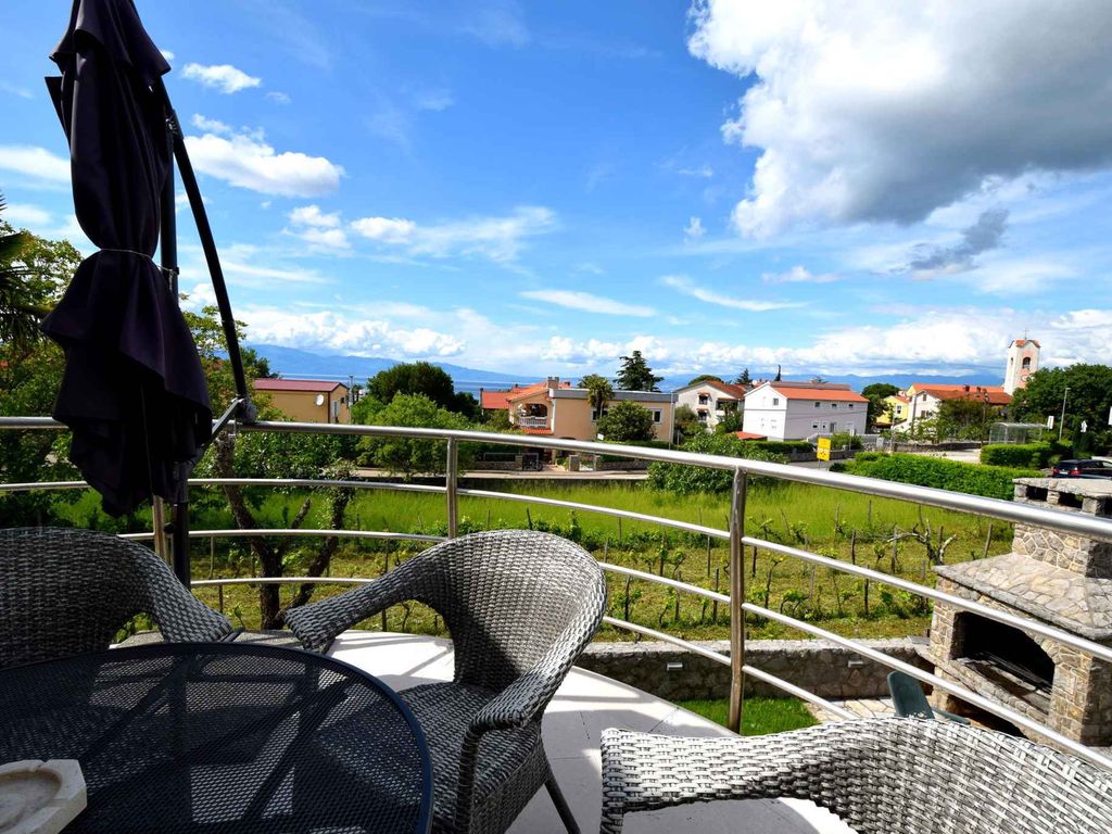 Ferienwohnung mit Balkon und zwei Schlafzimmern