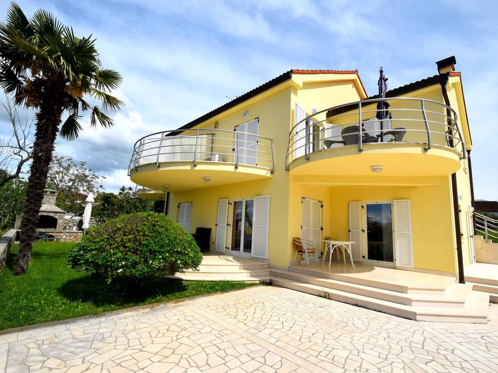 Ferienwohnung mit Balkon und zwei Schlafzimmern