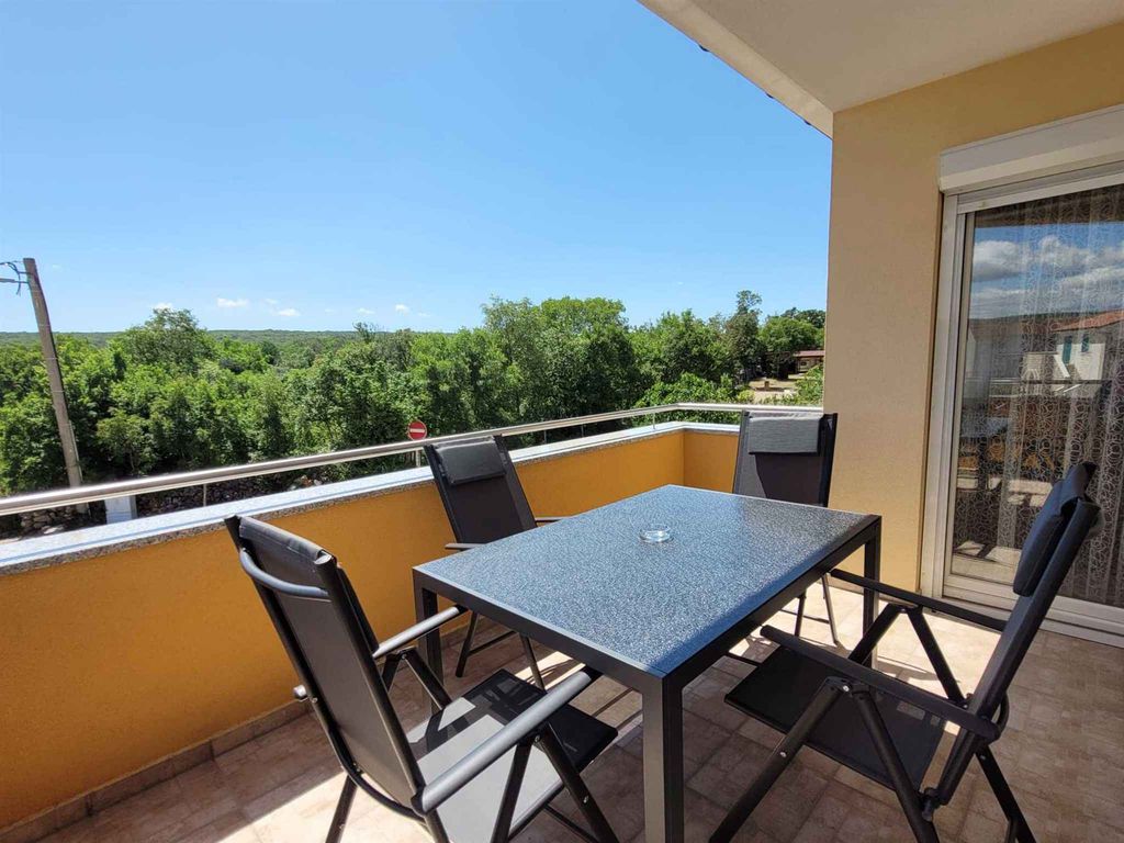 Ferienwohnung mit Balkon und Grill