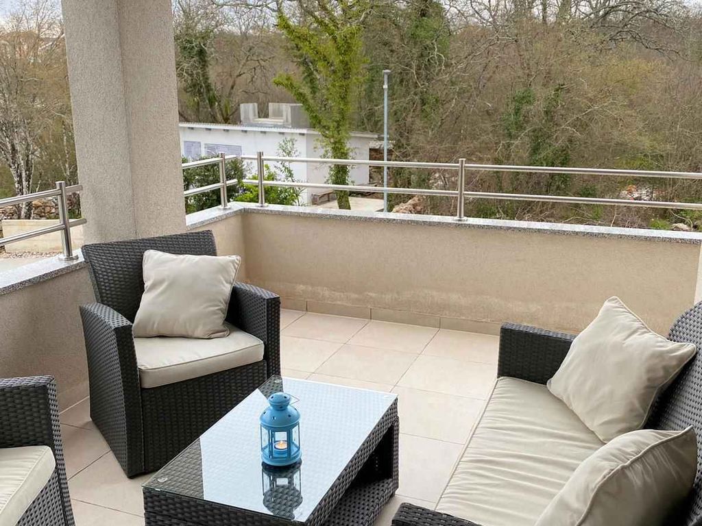 Ferienwohnung mit Klimaanlage und Balkon