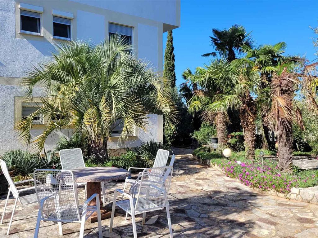 Ferienwohnung mit Garten und Grill