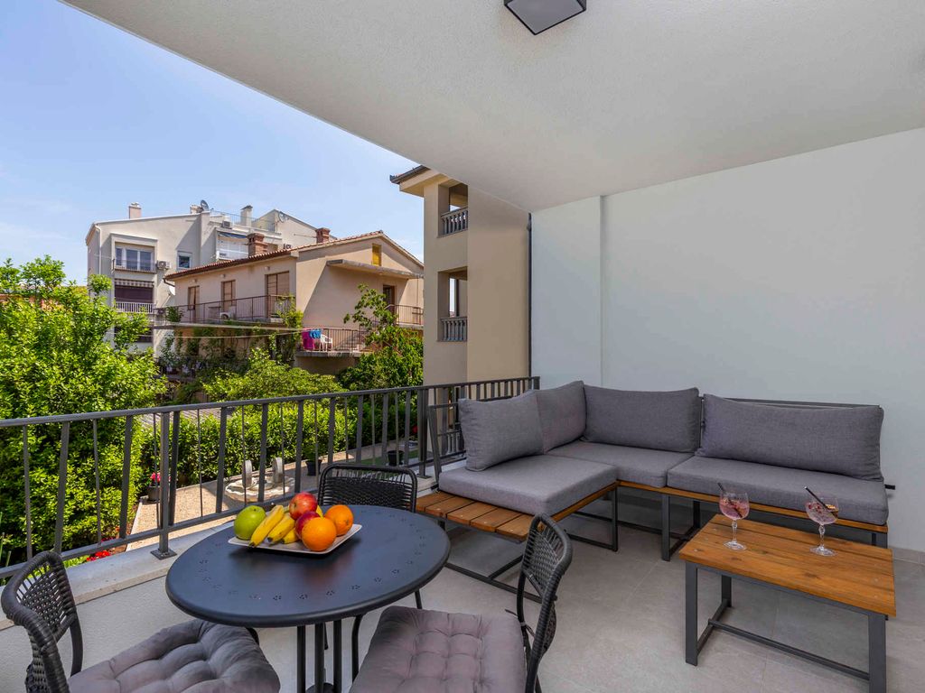 Ferienwohnung mit Balkon und Klimaanlage