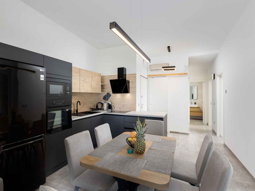 Ferienwohnung mit Whirpool und Klimaanlage