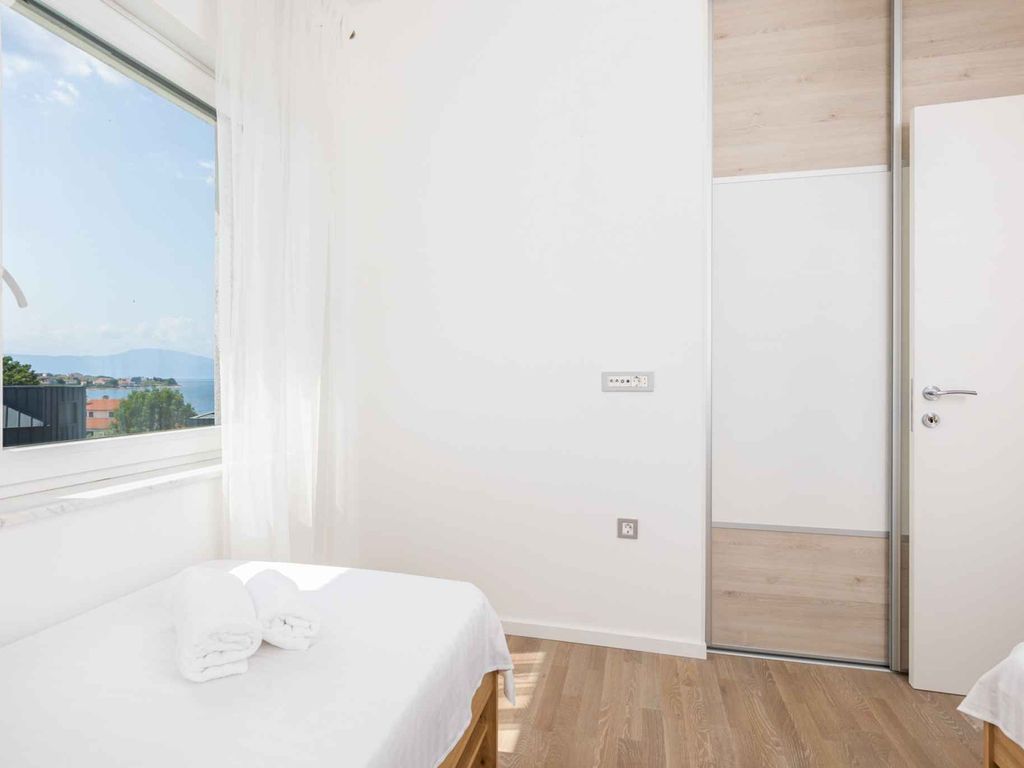 Ferienwohnung mit Whirlpool und Klimaanlage