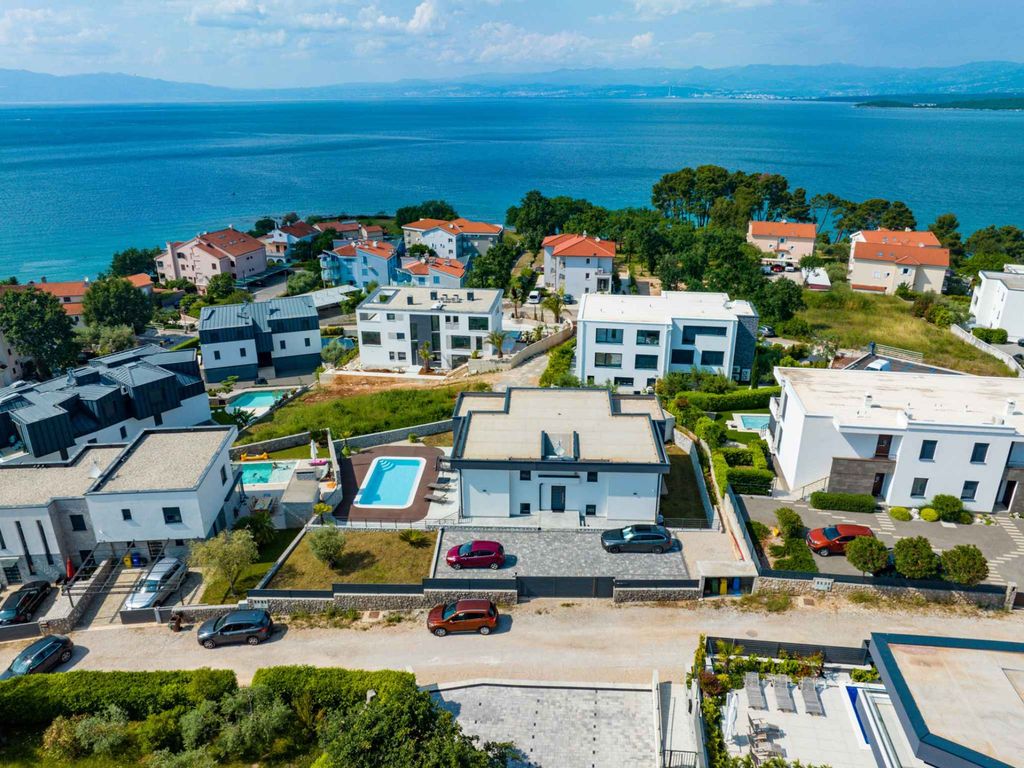 Ferienwohnung mit Whirpool und Klimaanlage