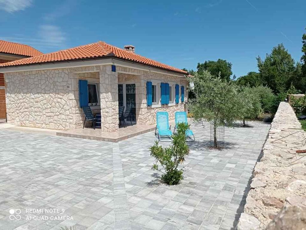 Ferienhaus mit Garten