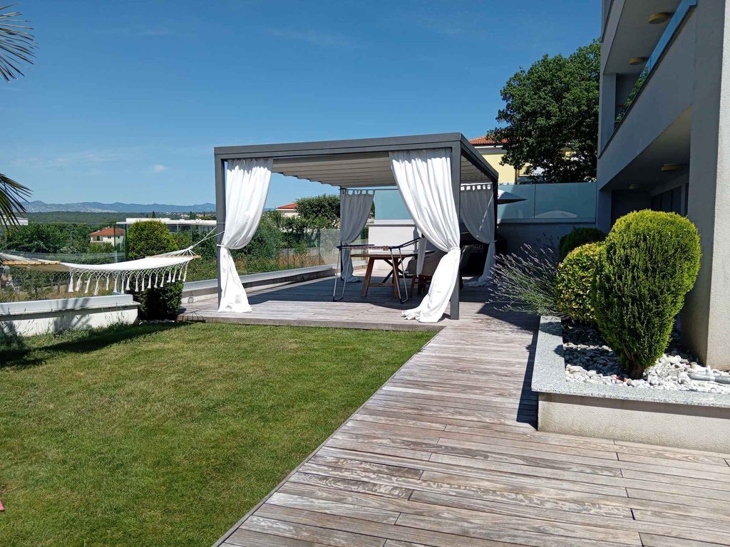Ferienwohnung mit Pool
