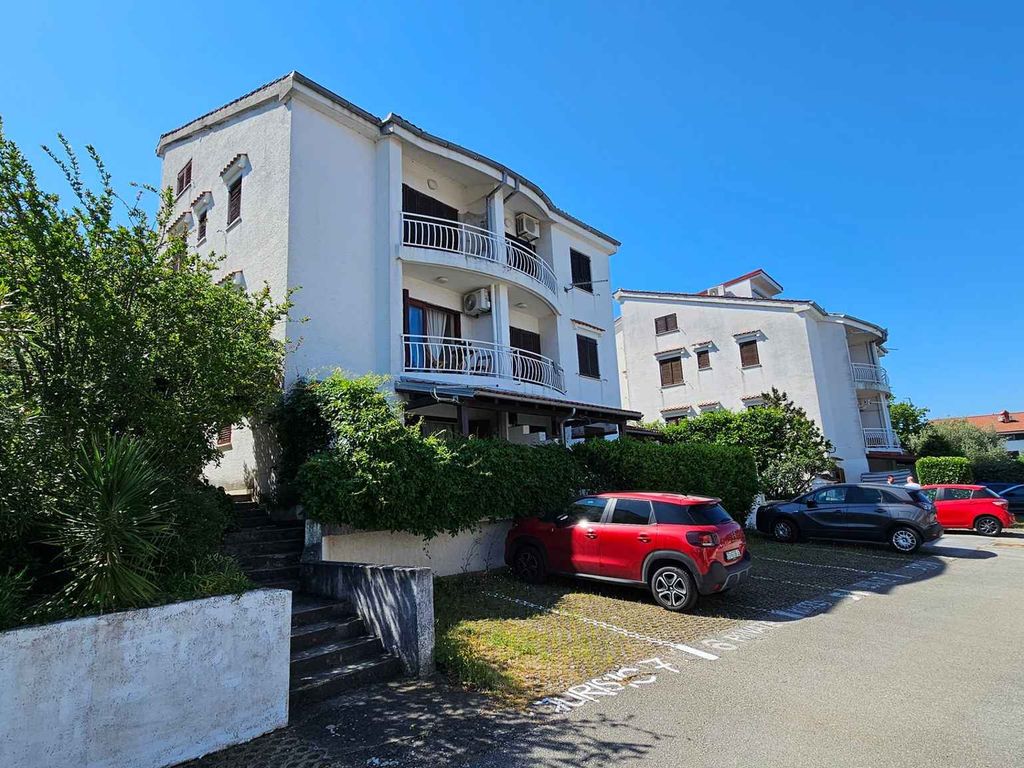 Ferienwohnung mit Balkon und Meerblick