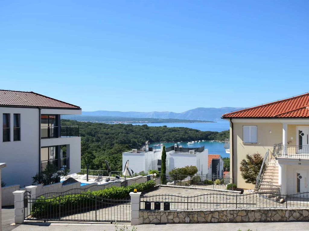 Ferienwohnung mit Balkon und Meerblick