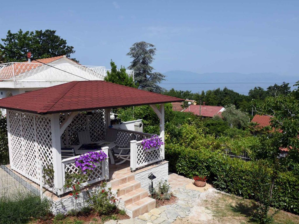 Ferienwohnung mit Terrasse und Klima