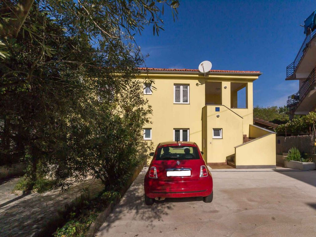 Studio mit Terrasse und Klimaanlage