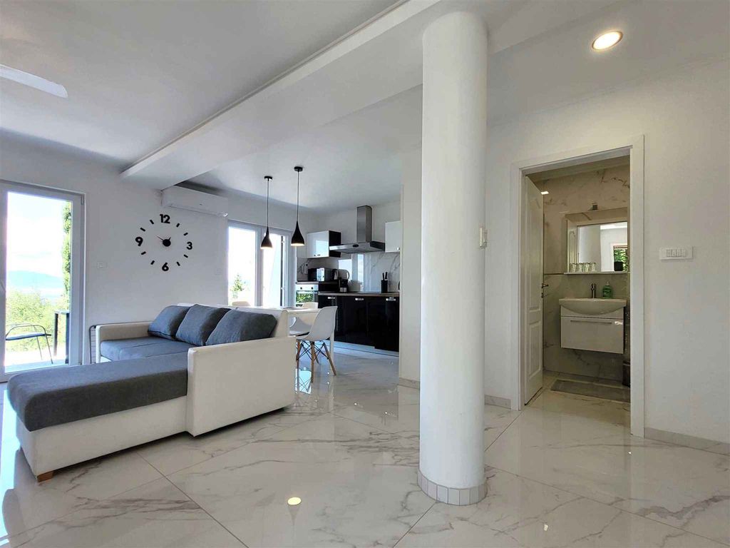 Ferienwohnung mit wunderschönem Blick auf das Meer