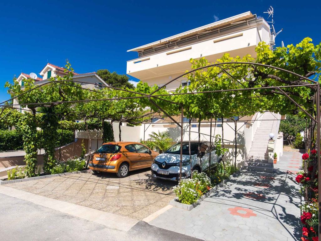 Ferienwohnung mit Klimaanlage und Grill